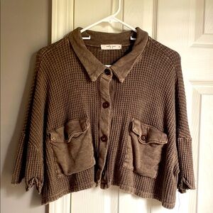 EUC - Molly Green Cozy Brown Waffle Knit Cropped Shirt